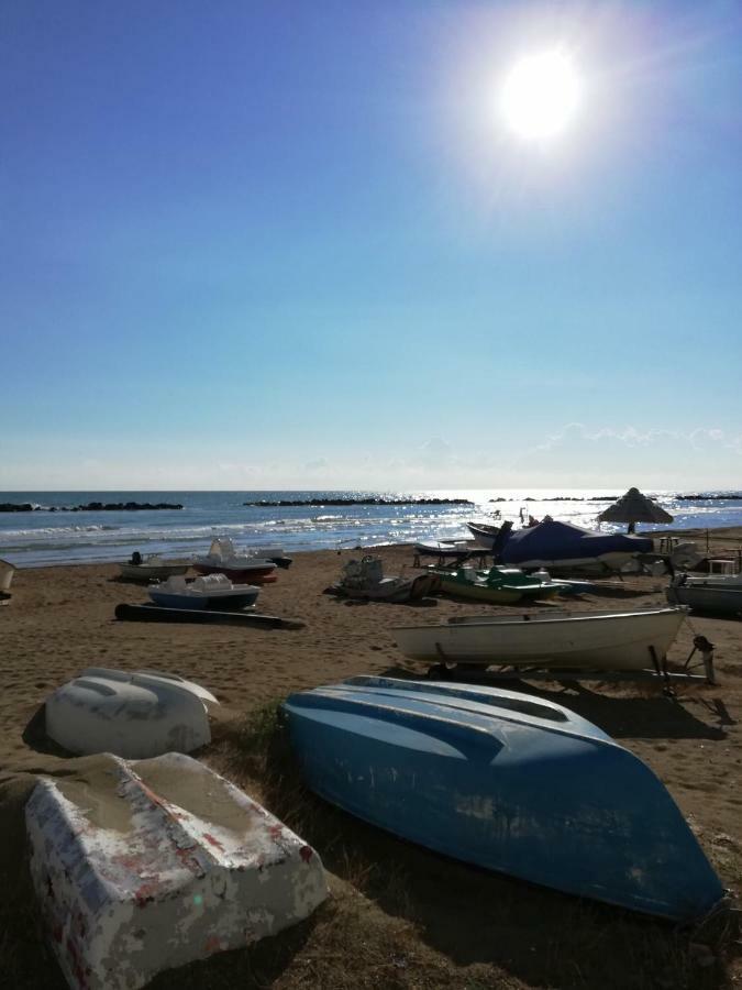 Casa Vacanze “Sale Di Mare” Pescara Buitenkant foto